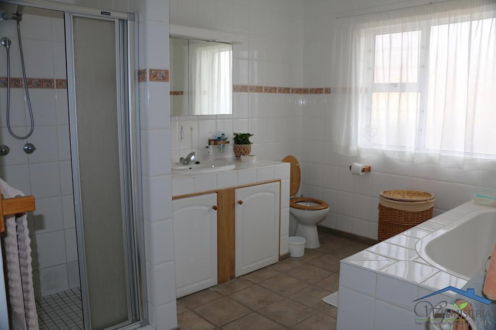 756591_mini_IMG_4374.JPG