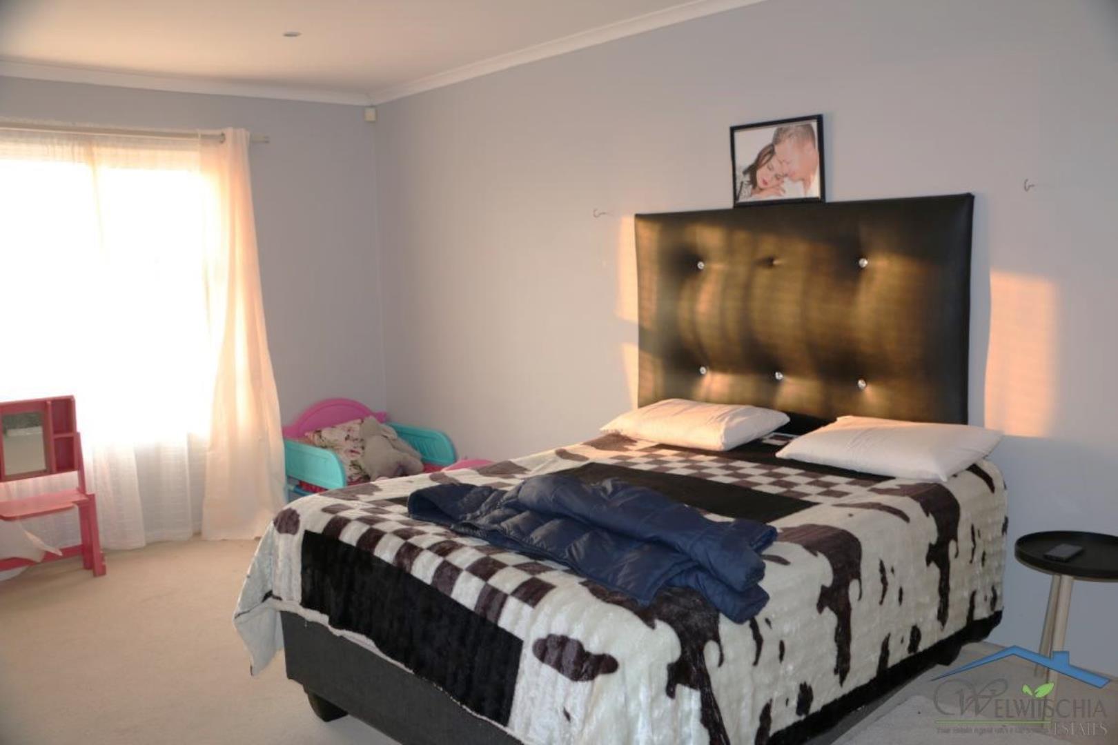 3 Bedroom Flat for Sale - Erongo