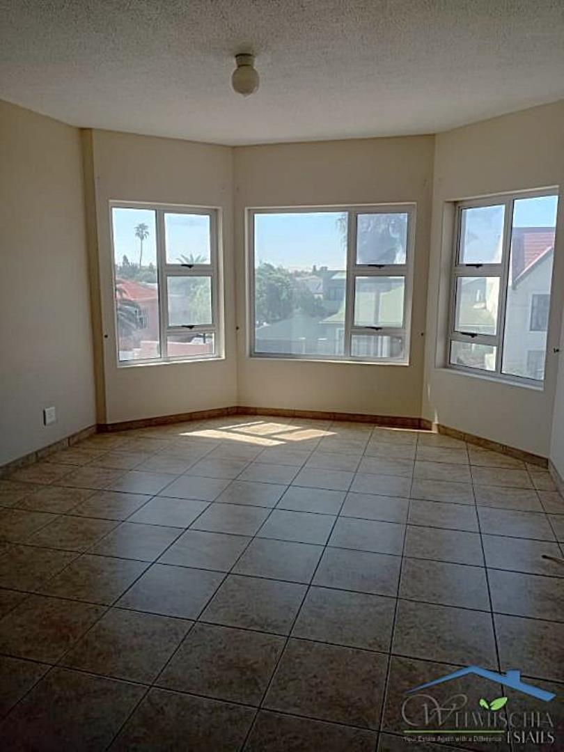 2 Bedroom Flat for Sale - Erongo